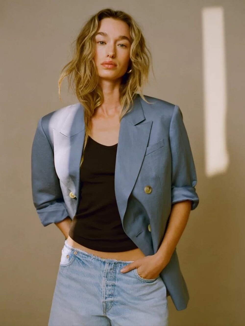 Aritzia Babaton Atelier linen blend silk lined double breasted blazer